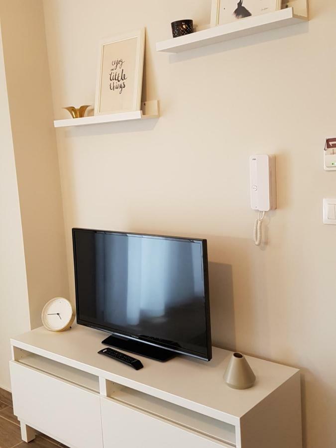Fantastic Four Apartments Néoi Epivátai Eksteriør bilde